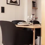 Franz * Ζέεφελντ